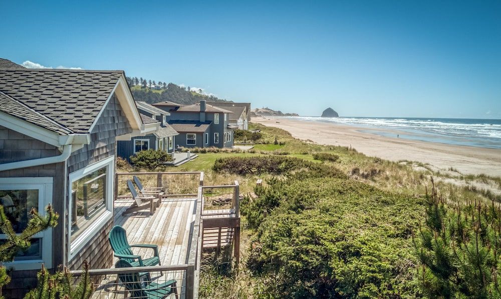 Sea Esta In Tierra Del Mar Meredith Lodging — Cloverdale
