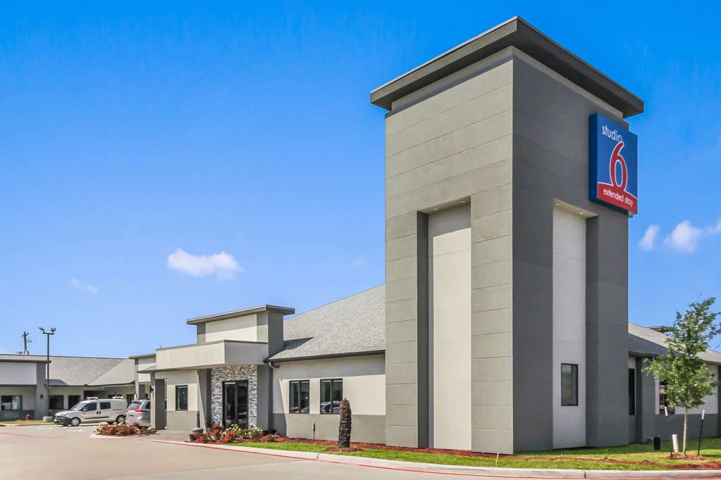 Studio 6 Deer Park TX - photo 3