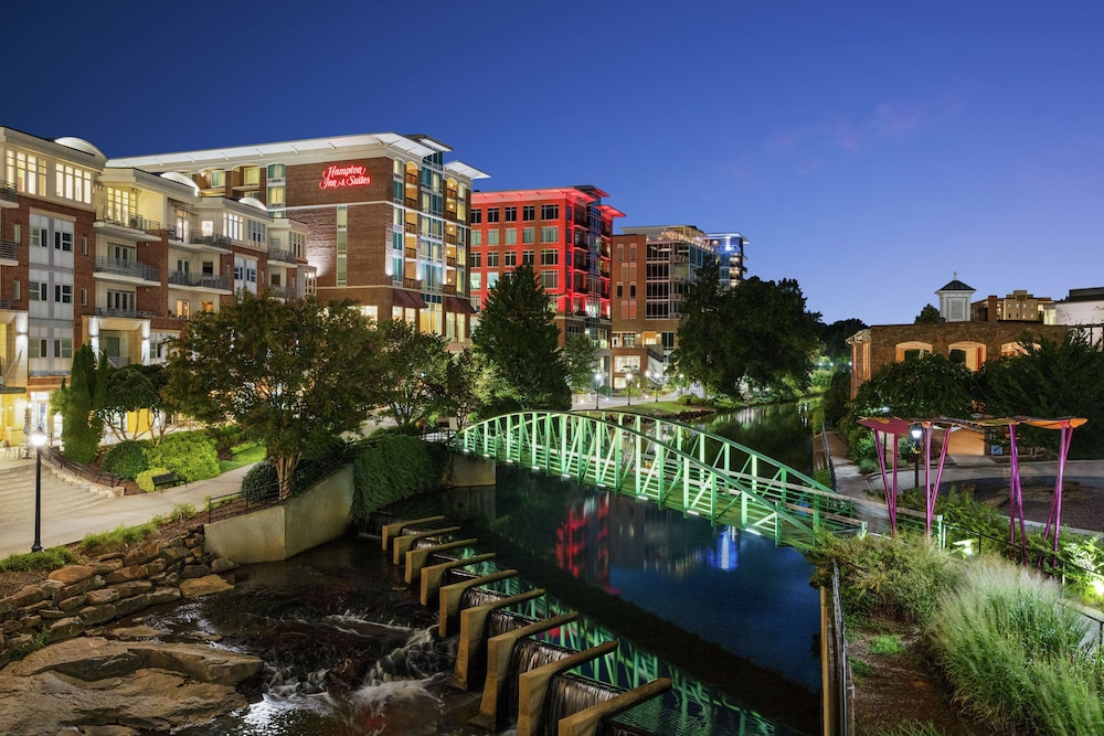 Hampton Inn & Suites Greenville Downtown RiverPlace - photo 43