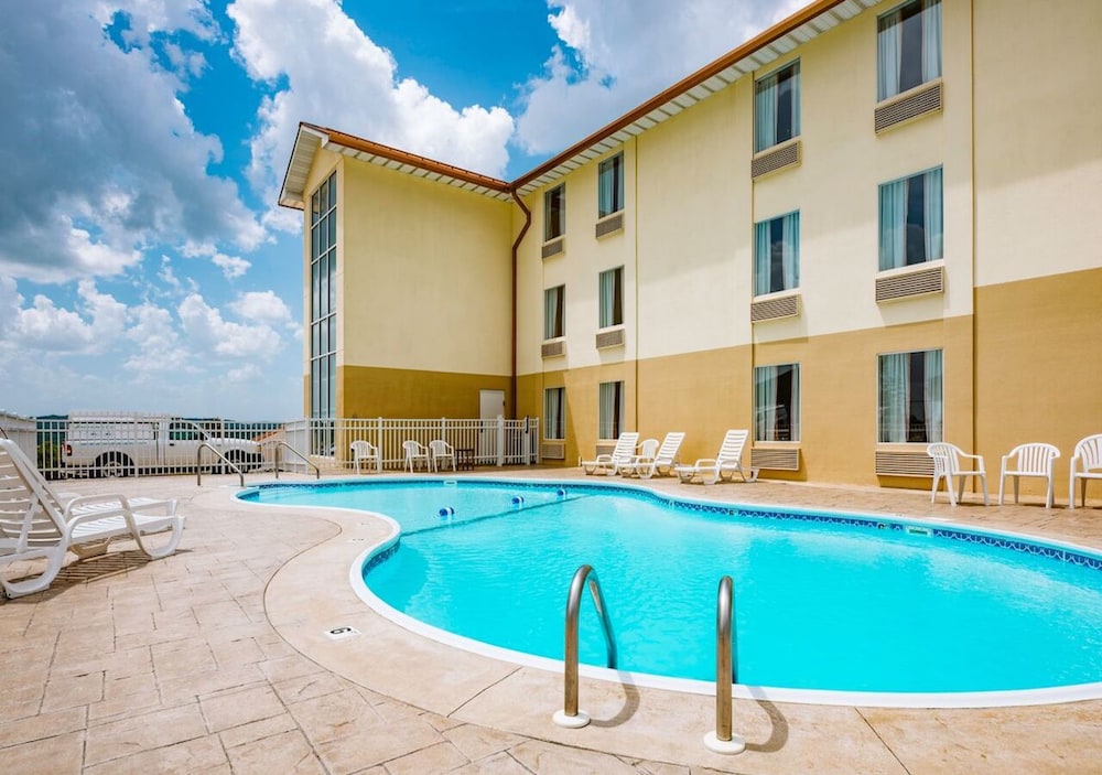 Savannah House Hotel - photo 45