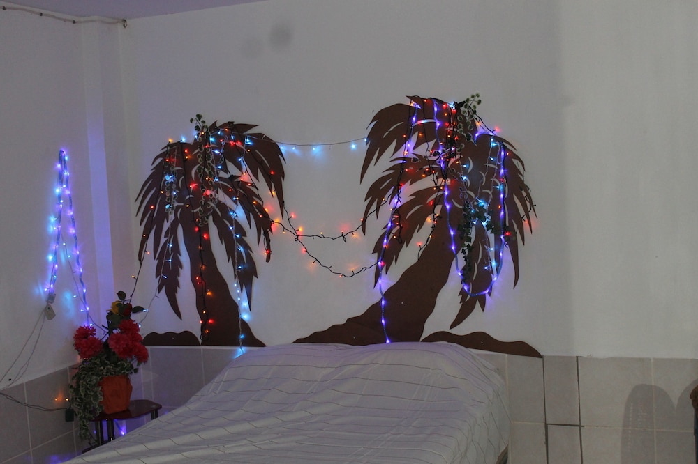 Bachelor Inn Hotel
