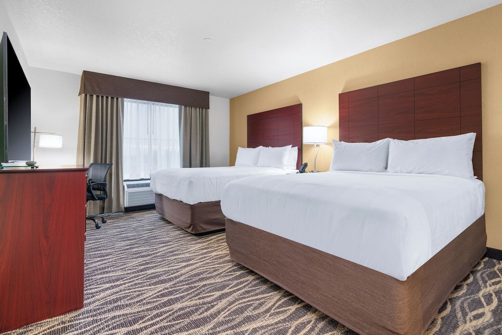 Cobblestone Hotel & Suites Lynden - photo 37
