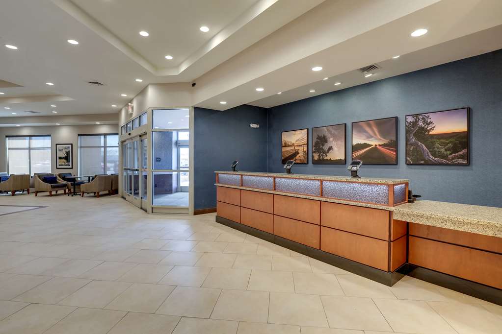 Drury Plaza Hotel Mt. Vernon - photo 6