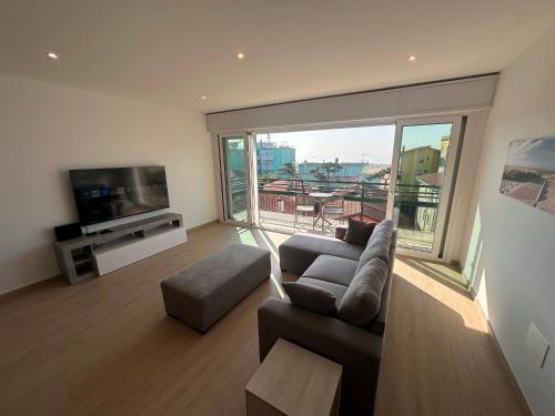 Mareblu 45 Seaview Luxury Apartment — 4-Star Luxury Hotel in Caorle, Italy