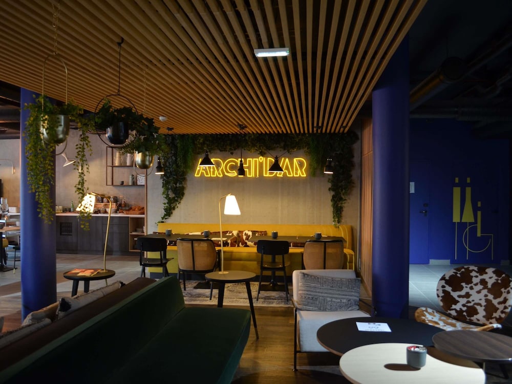 Ibis Styles Dreux Centre Gare in Dreux, France