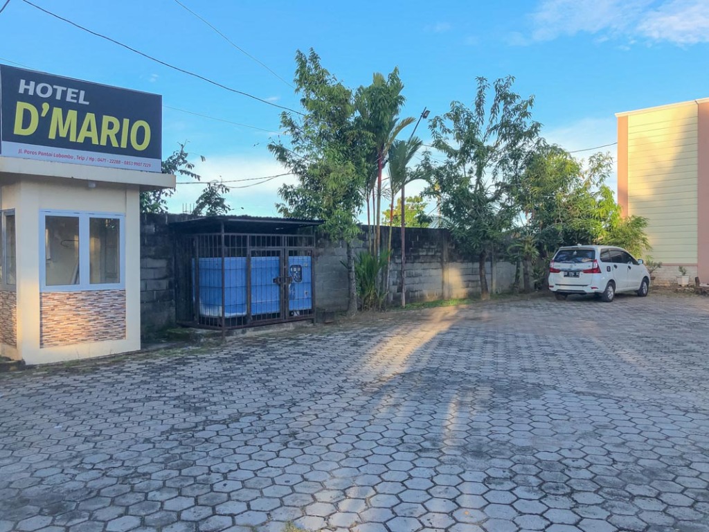 Hotel D Mario Palopo — Palopo
