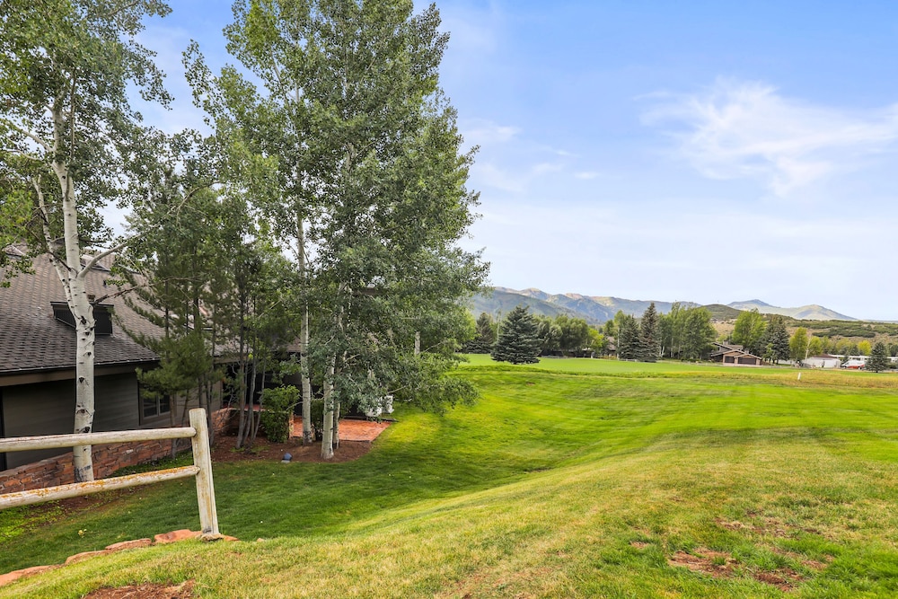 Fairway Village 2570 - photo 39