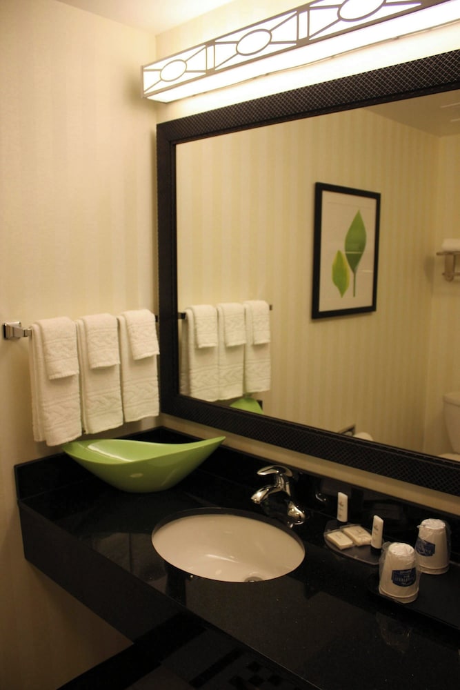 Fairfield by Marriott Inn & Suites Morgantown - photo 15