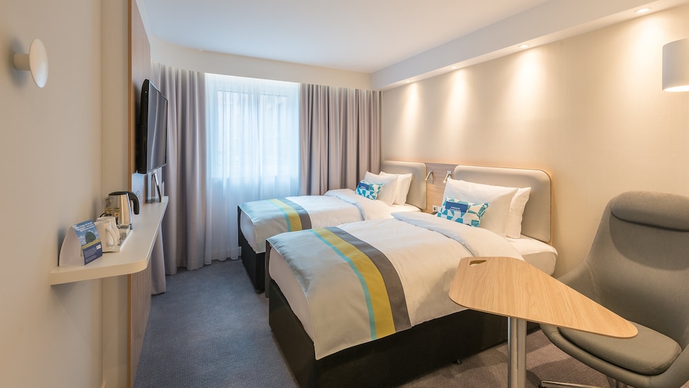 Holiday Inn Express Hotel & Suites Schulenburg by IHG - photo 34