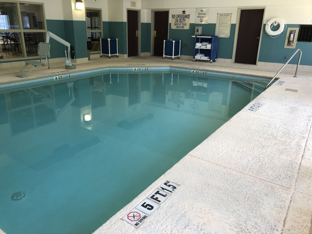 Country Inn & Suites by Radisson Murrells Inlet SC - photo 39