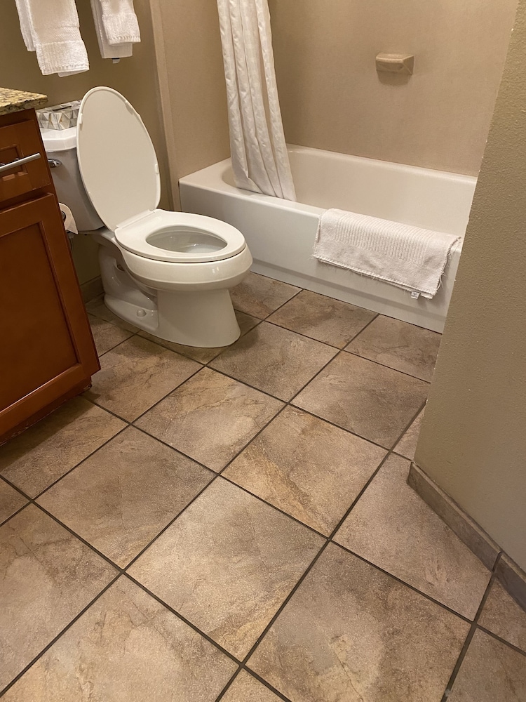 Candlewood Suites Williamsport by IHG - photo 34
