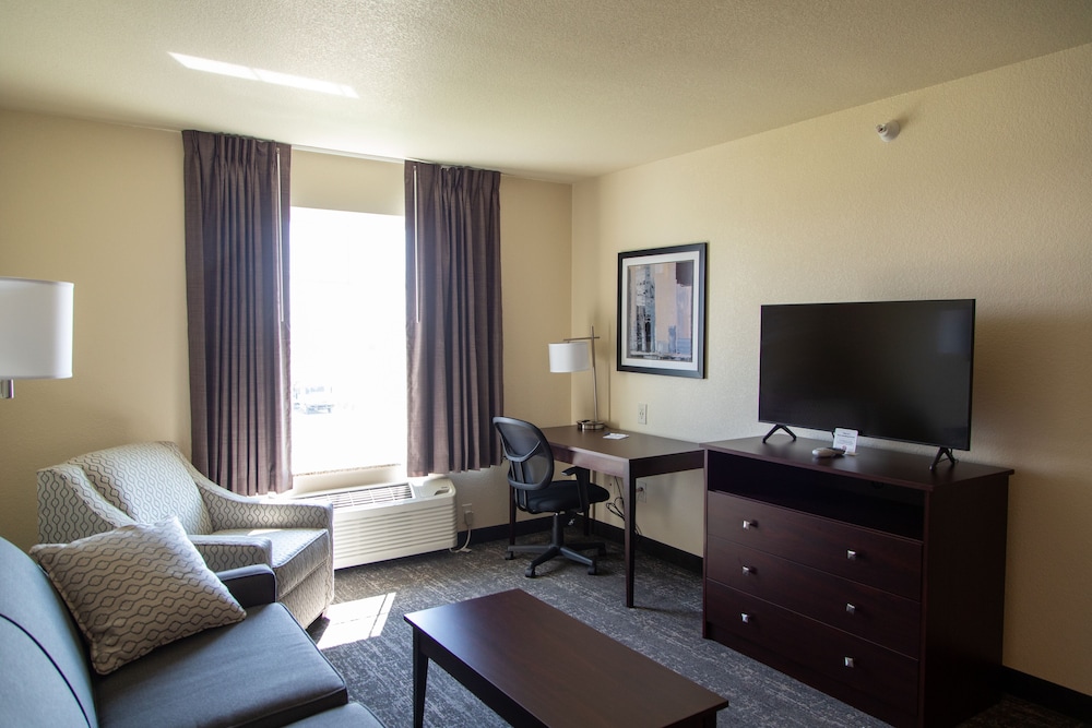 Cobblestone Inn & Suites of Springfield - photo 25