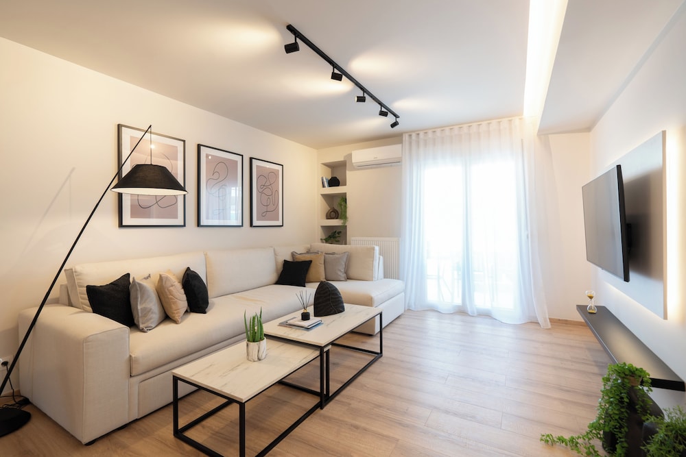 Fancy Apartment in the Heart of Athens — 4-Star Luxury Hotel in Athens, Greece