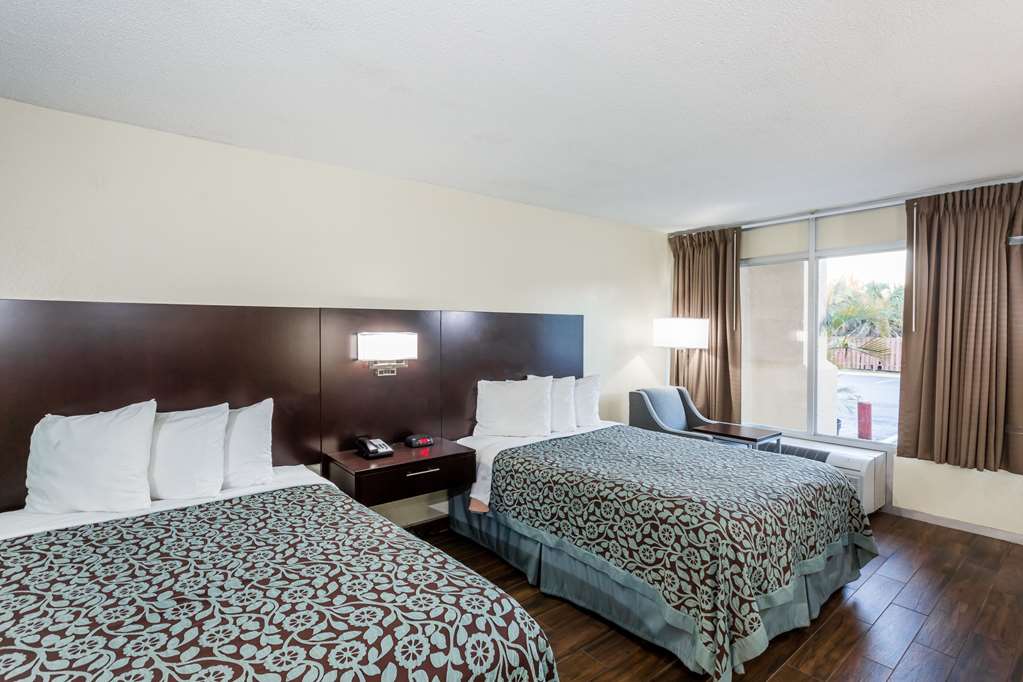 Days Inn by Wyndham Melbourne - photo 15