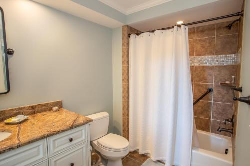 Grandfathered Inn - photo 24