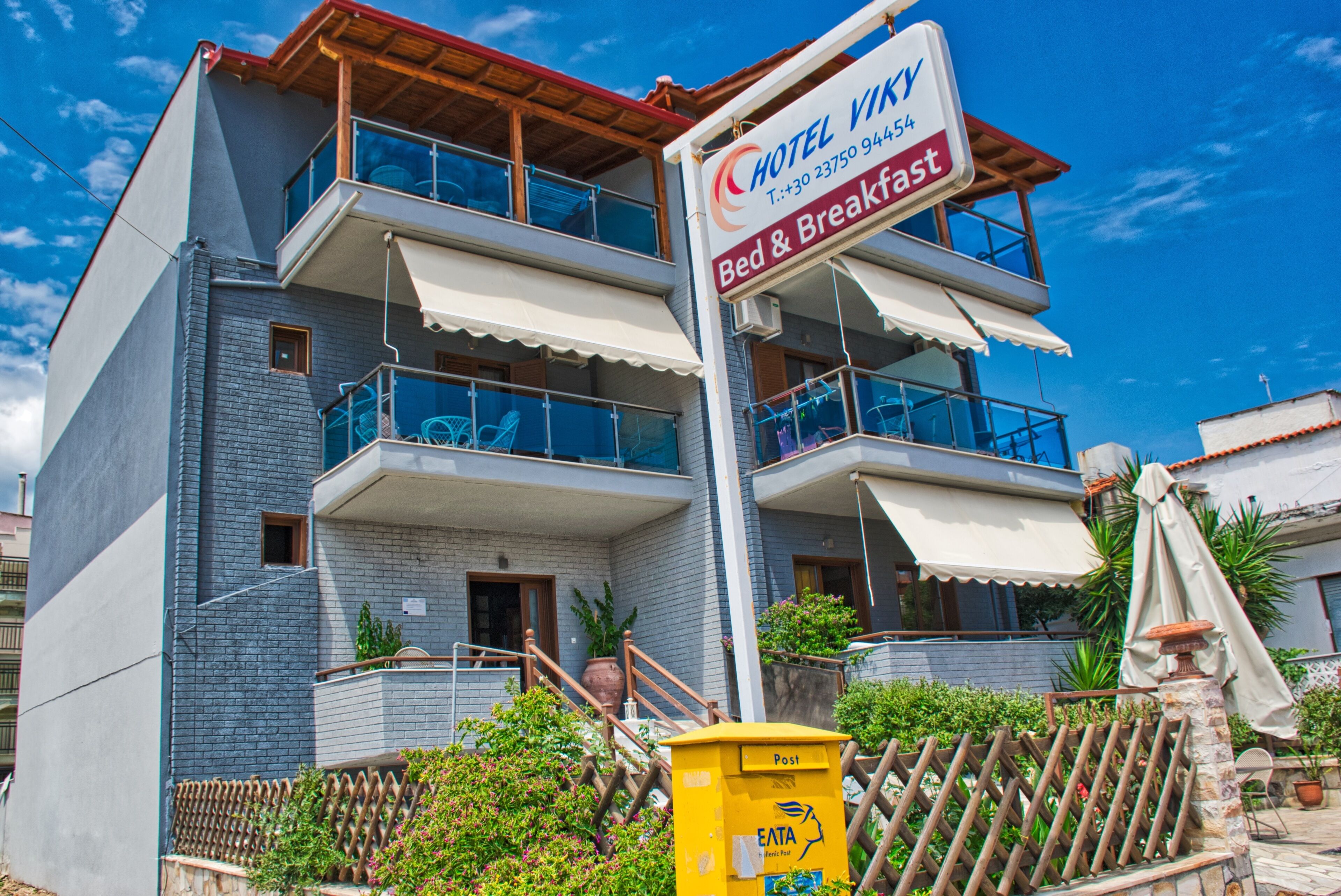 Hotel Viky in Sarti, Greece