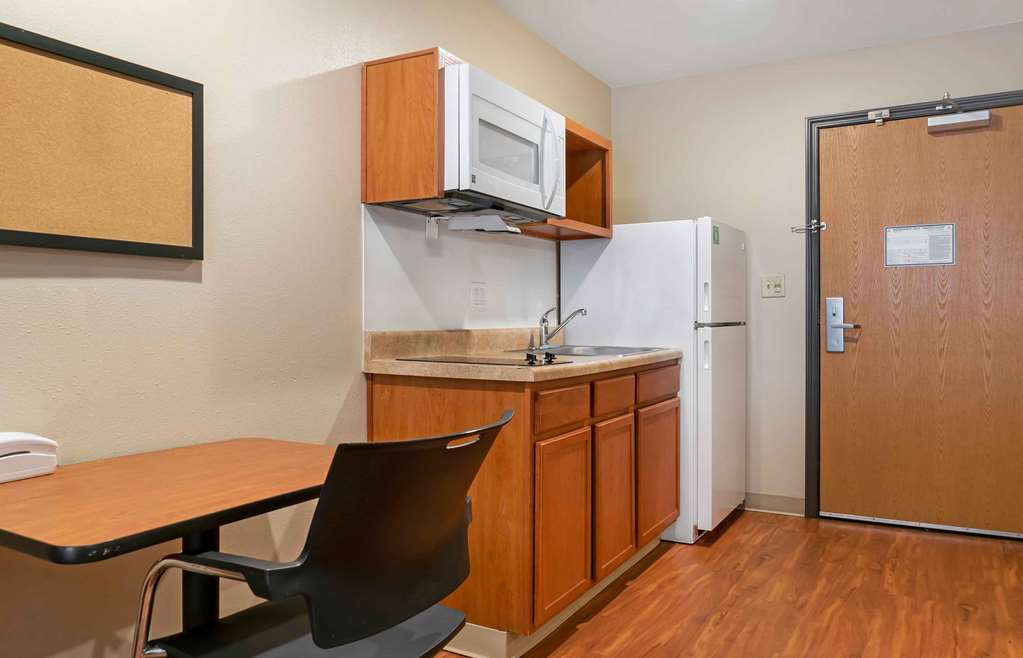 Extended Stay America Select Suites Grand Rapids Wyoming - photo 27