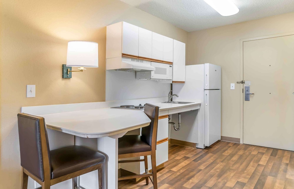 Extended Stay America Detroit Auburn Hills University Dr - photo 7