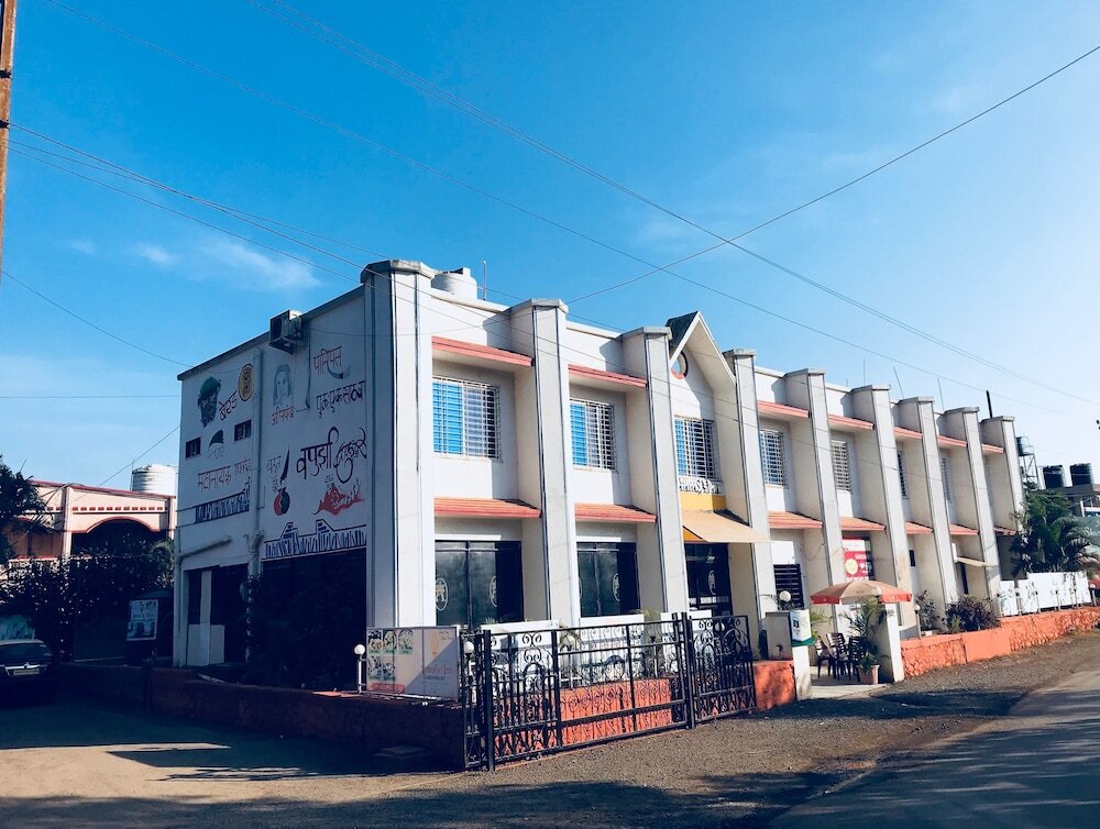 Anmol S Inn in Mahabaleshwar, India
