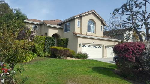 Executive Vacation House Next to Ritz Carlton Hotel — hotel in Half Moon Bay