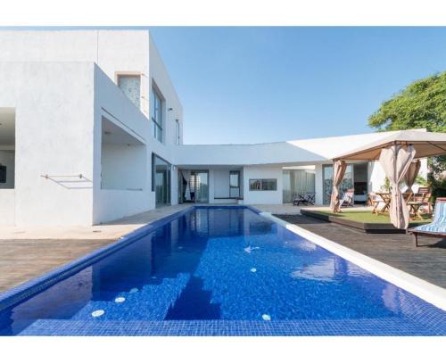 Luxurydreams Zenia Boulevard — Orihuela