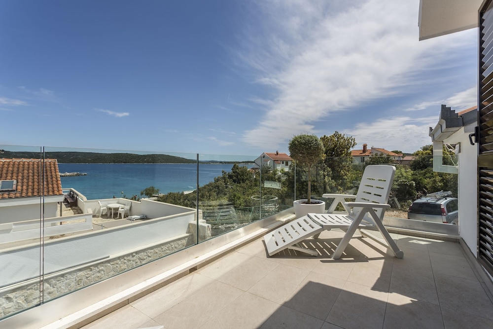 Goldie 30 m From Beach H in Marina, Croatia