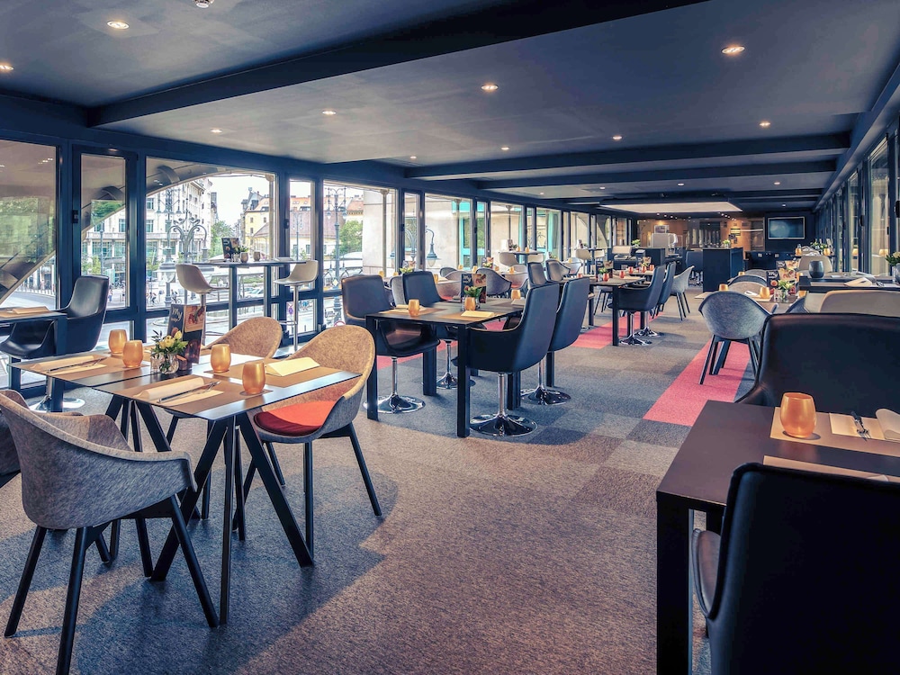 מזון ומשקאות