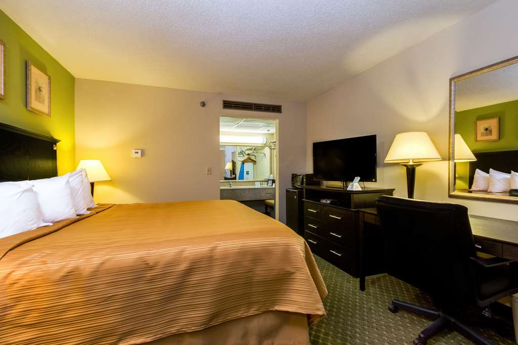 Quality Inn & Suites Moline Quad Cities - photo 7