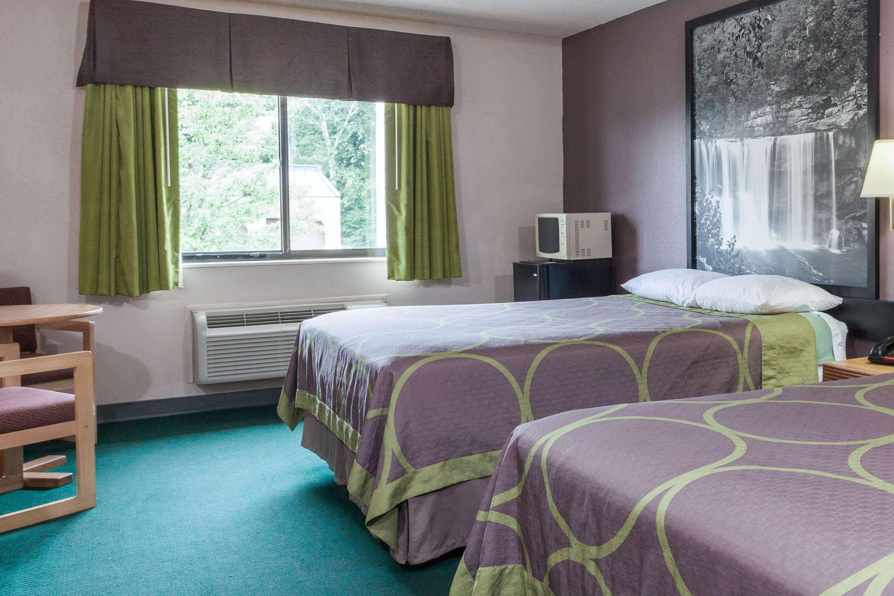 Super 8 Carrollton - photo 5