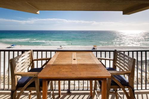 Emerald Towers West 5006 2 Br Condo By Redawning — Fort Walton Beach