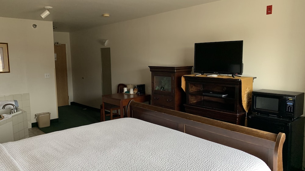 Fairbridge Inn & Suites Miles City - photo 17