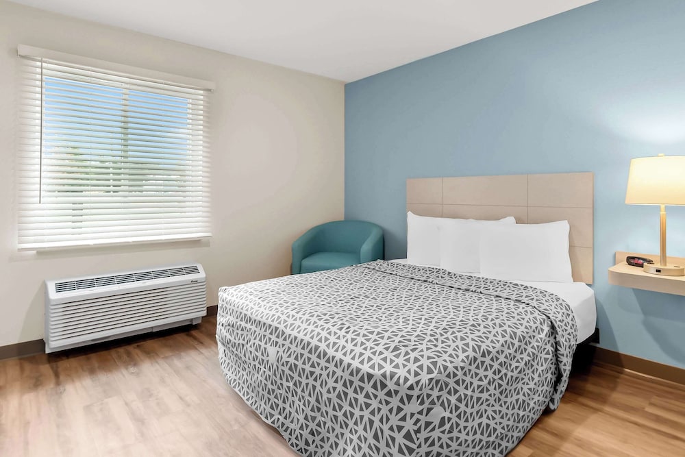 Woodspring Suites Pensacola West - photo 20
