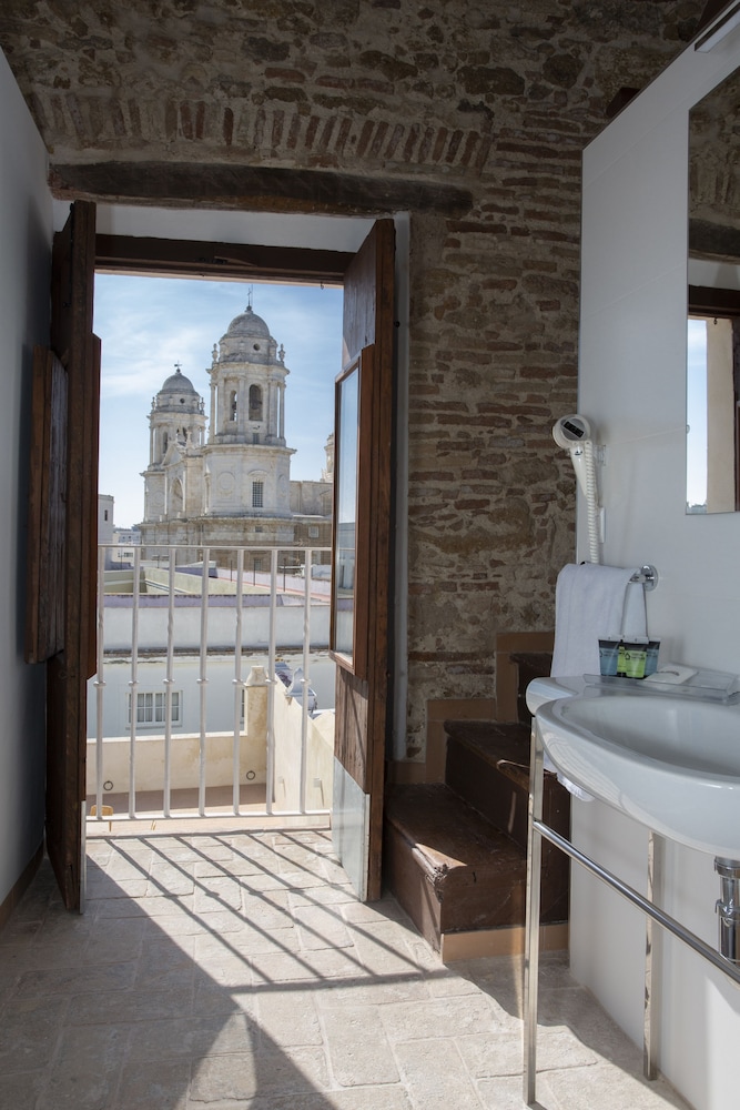 Casual Con Duende Cádiz Hotel in Cadiz, Spain