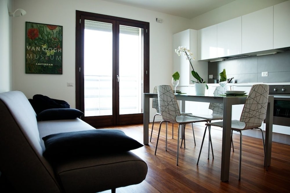 Aurum Aparthotels Bicocca — 4-Star Luxury Hotel in Milan, Italy