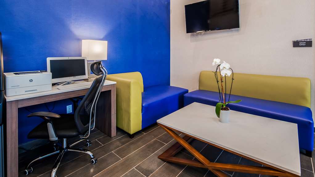Best Western Plus Stadium Inn - photo 8