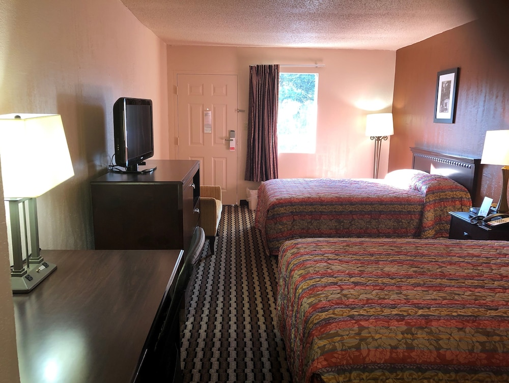 Guest Inn Austell - photo 8