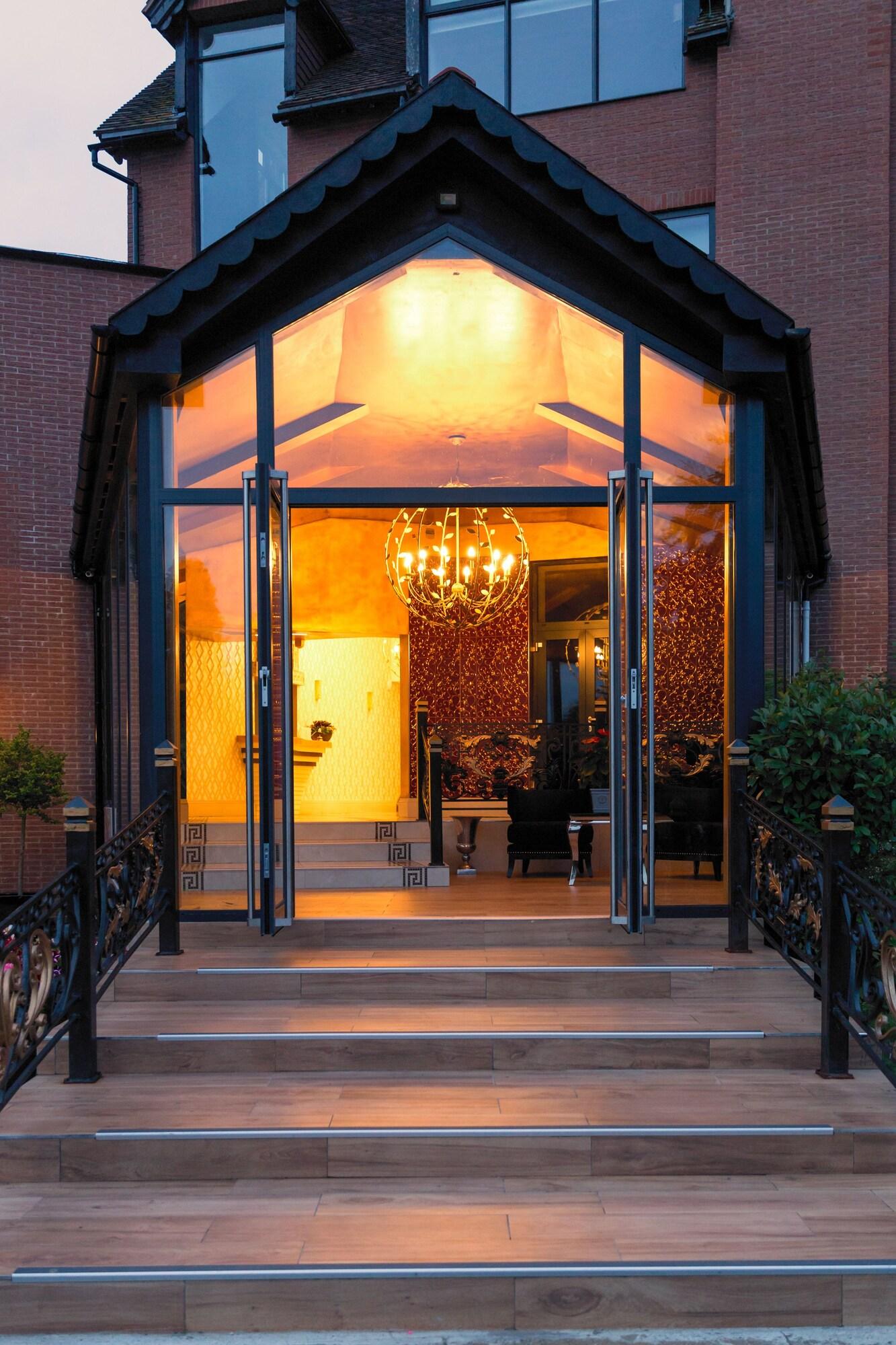 Guildford Manor Hotel & Spa in Guildford, United Kingdom