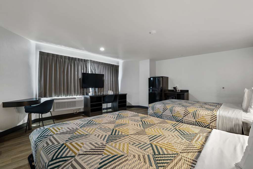 Studio 6 Suites Escondido CA - photo 22