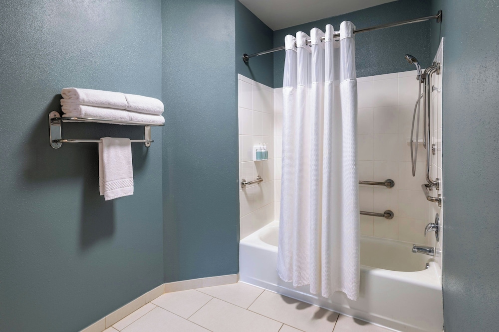 SpringHill Suites by Marriott Charleston N. Ashley Phosphate - photo 27
