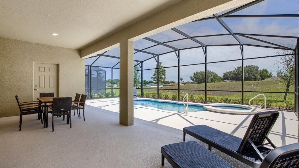 7 Bed Private Pool Home In Solterra Resort 7 Bedroom Home by RedAwning - photo 45