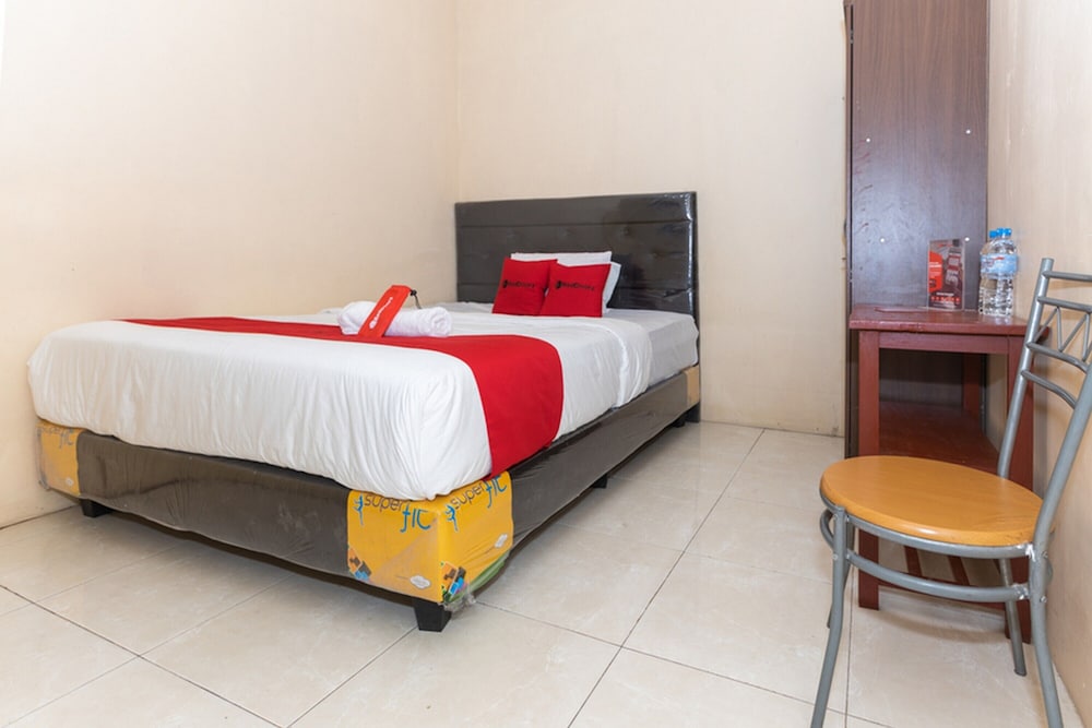 Reddoorz Jalan Maengket Manado — Manado