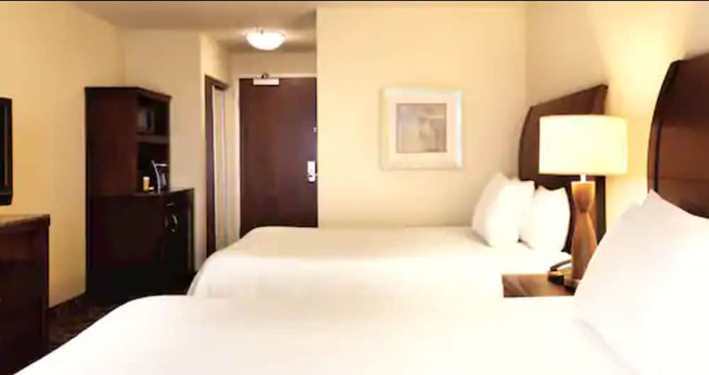 Hilton Garden Inn Warner Robins - photo 10