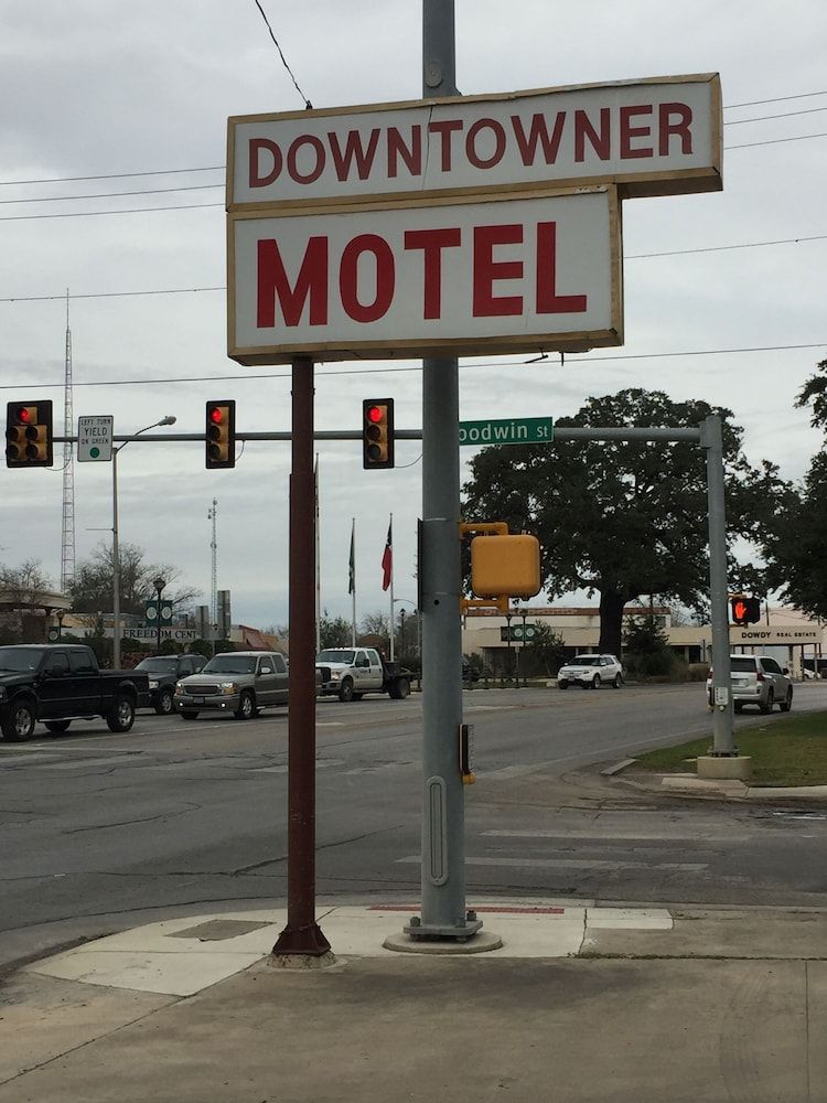 Downtowner Motel - featured photo