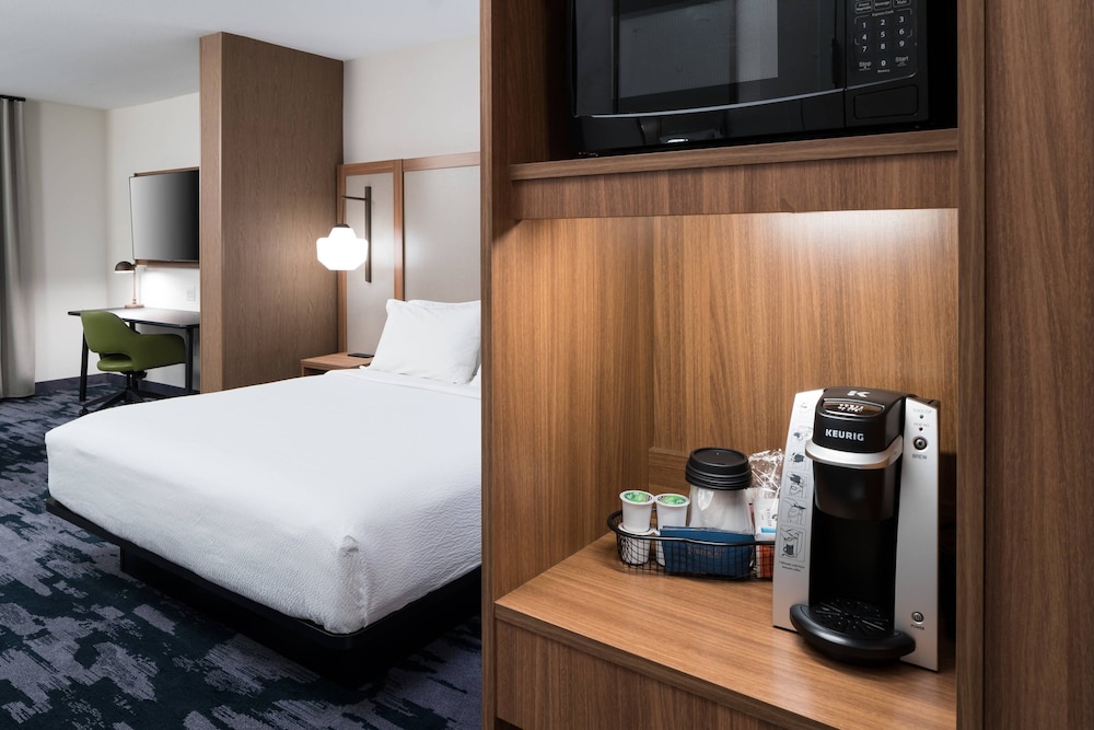 Fairfield by Marriott Inn & Suites Savannah I 95 North - photo 8