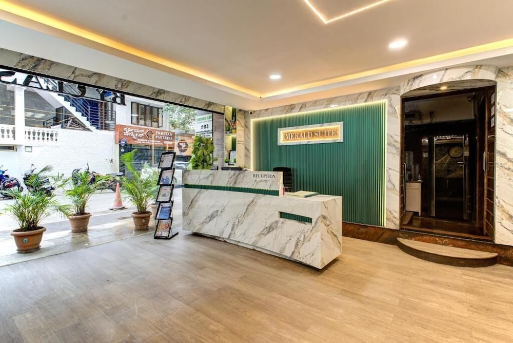 Emerald Suites By Classio - carbon neutral hotel in Bengaluru