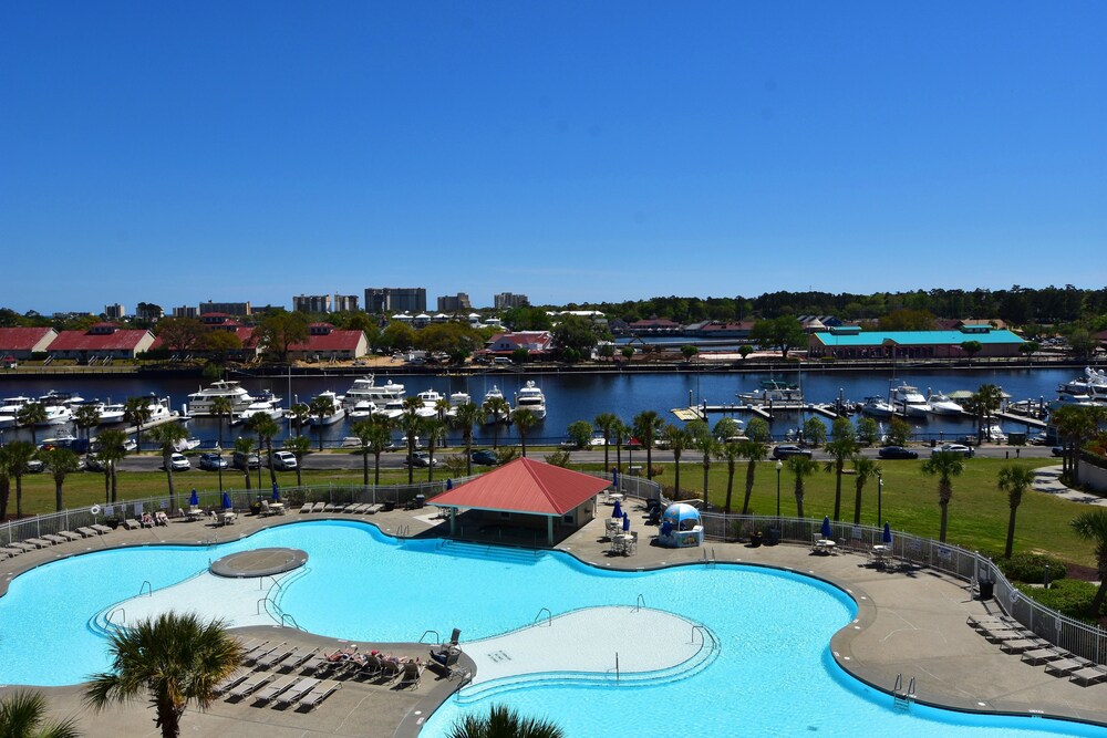 North Tower Apartment 606 in North Myrtle Beach, United States