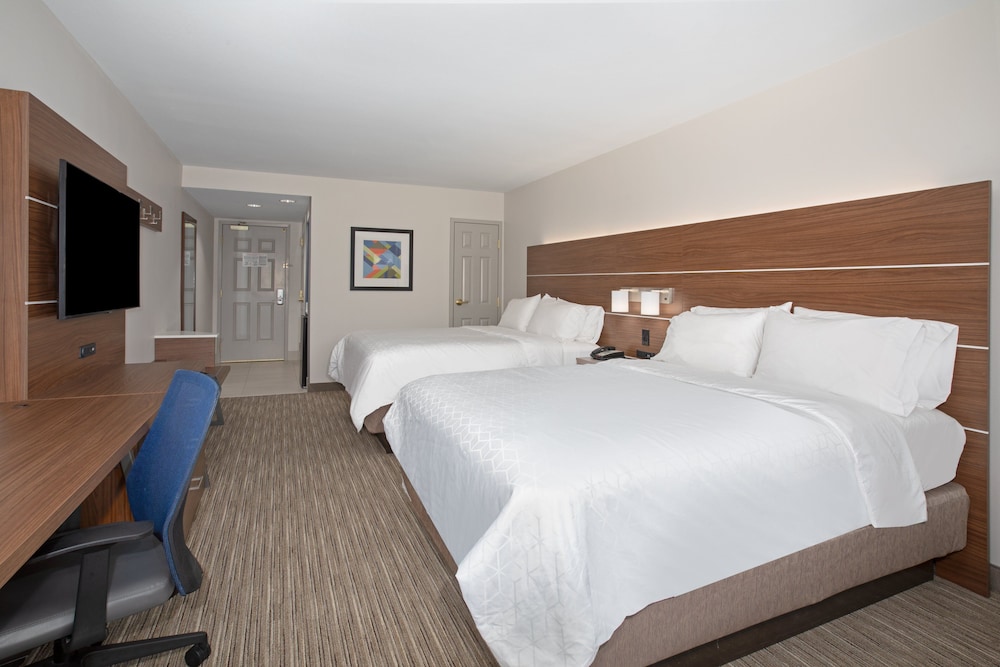 Holiday Inn Express Yreka Shasta Area by IHG - photo 13