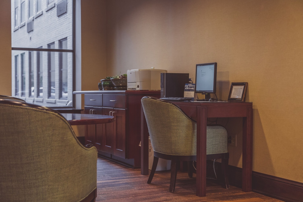 The Parkview Hotel - photo 30