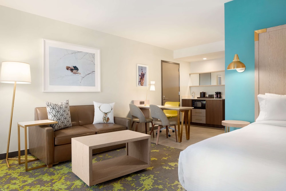 Embassy Suites by Hilton Boulder - photo 19