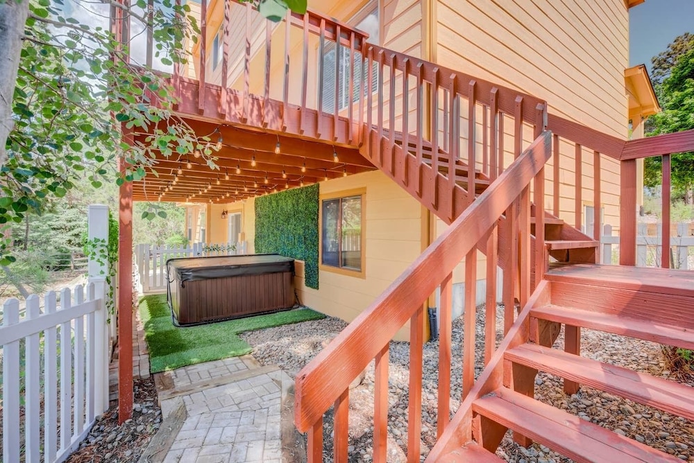 4BR AF Academyw hot Tub & Firepit - photo 35